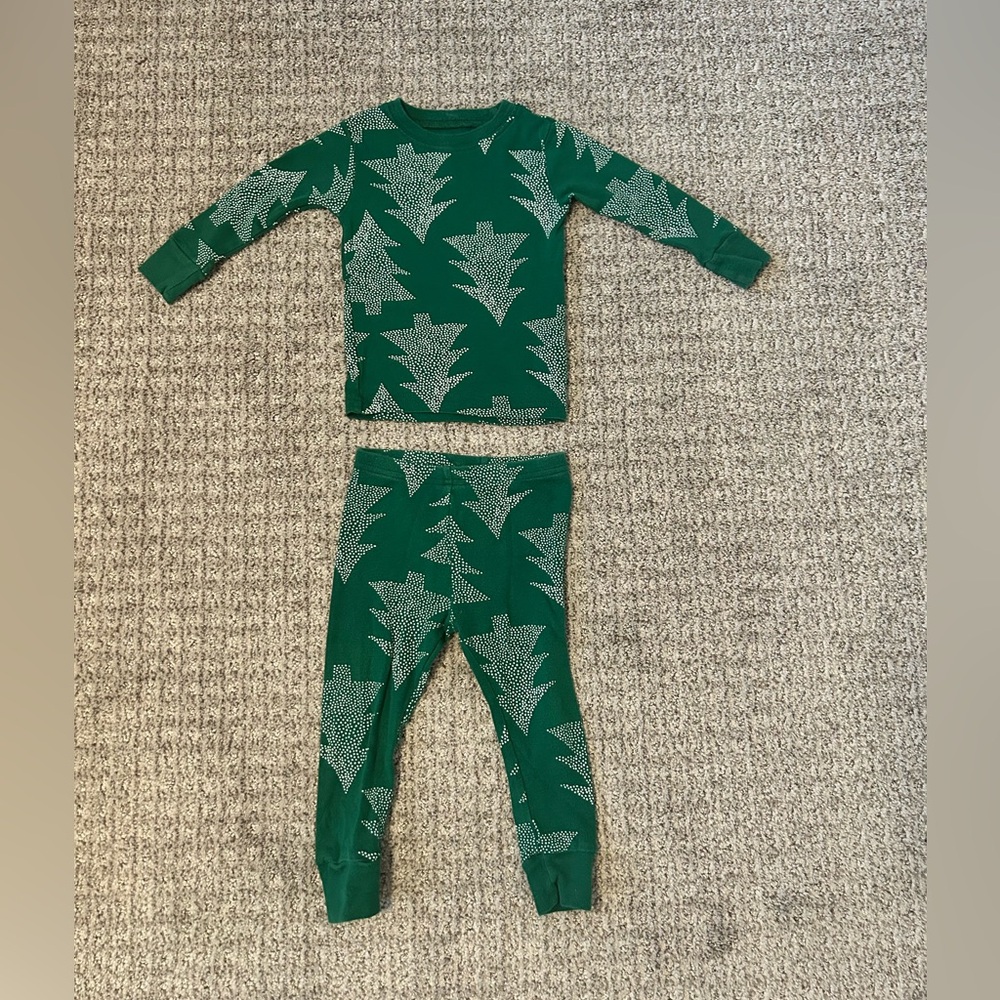 Green Tree Pattern Toddler Pajamas
